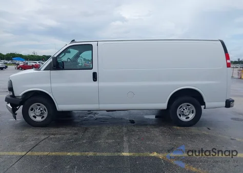 2021 Chevrolet Express Cargo Rwd 2500 Regular Wheelbase Wt z USA, uszkodzony, nr VIN 1GCWGAFP1M1244868